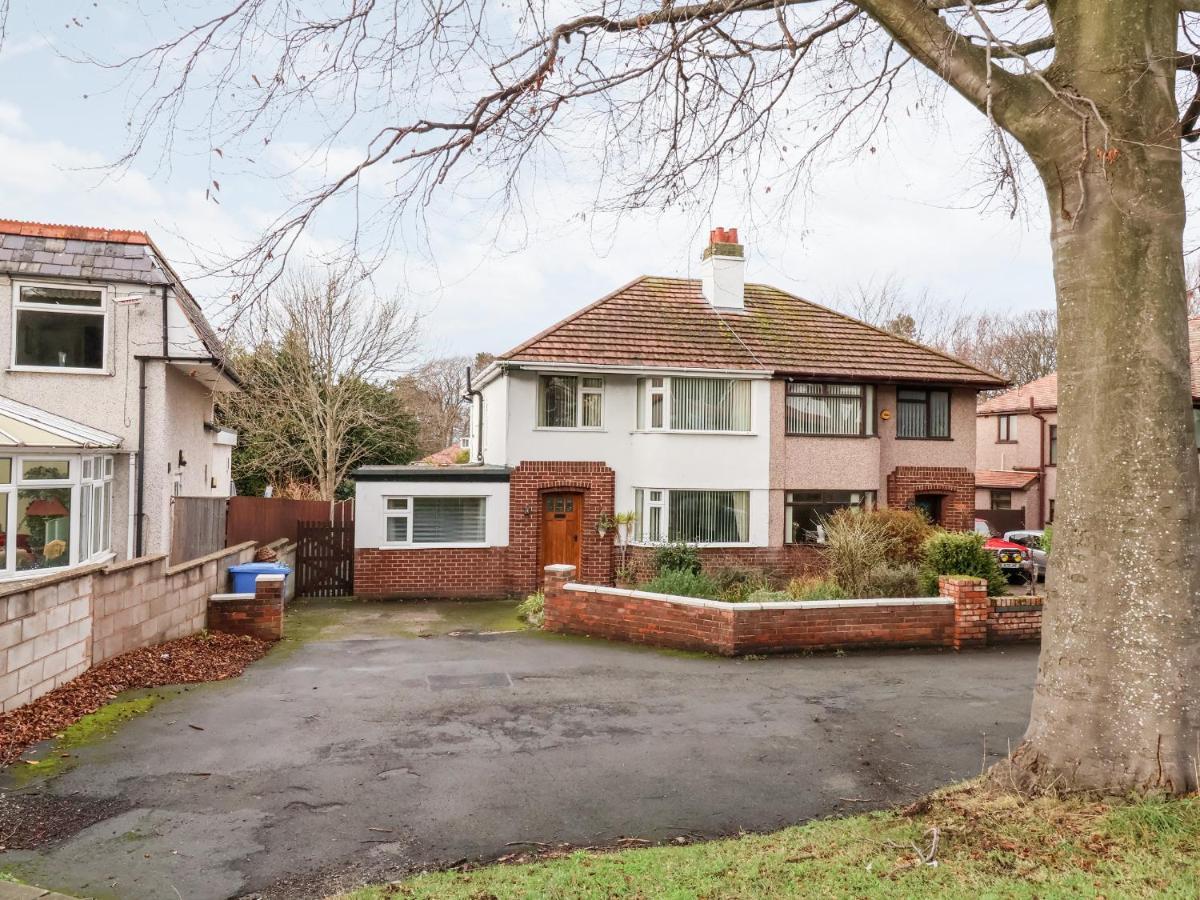 The Hollies Villa Prestatyn Dış mekan fotoğraf